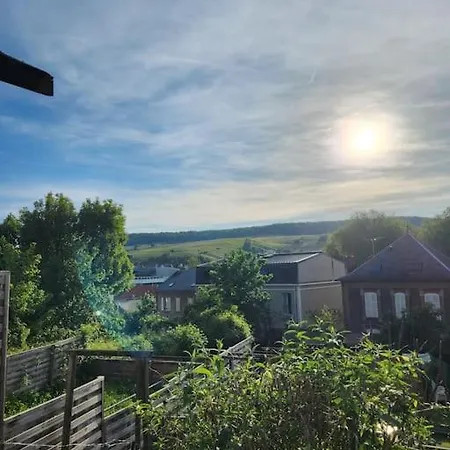 Appartamento Le Garden Champ'- Duplex, Jardin Épernay